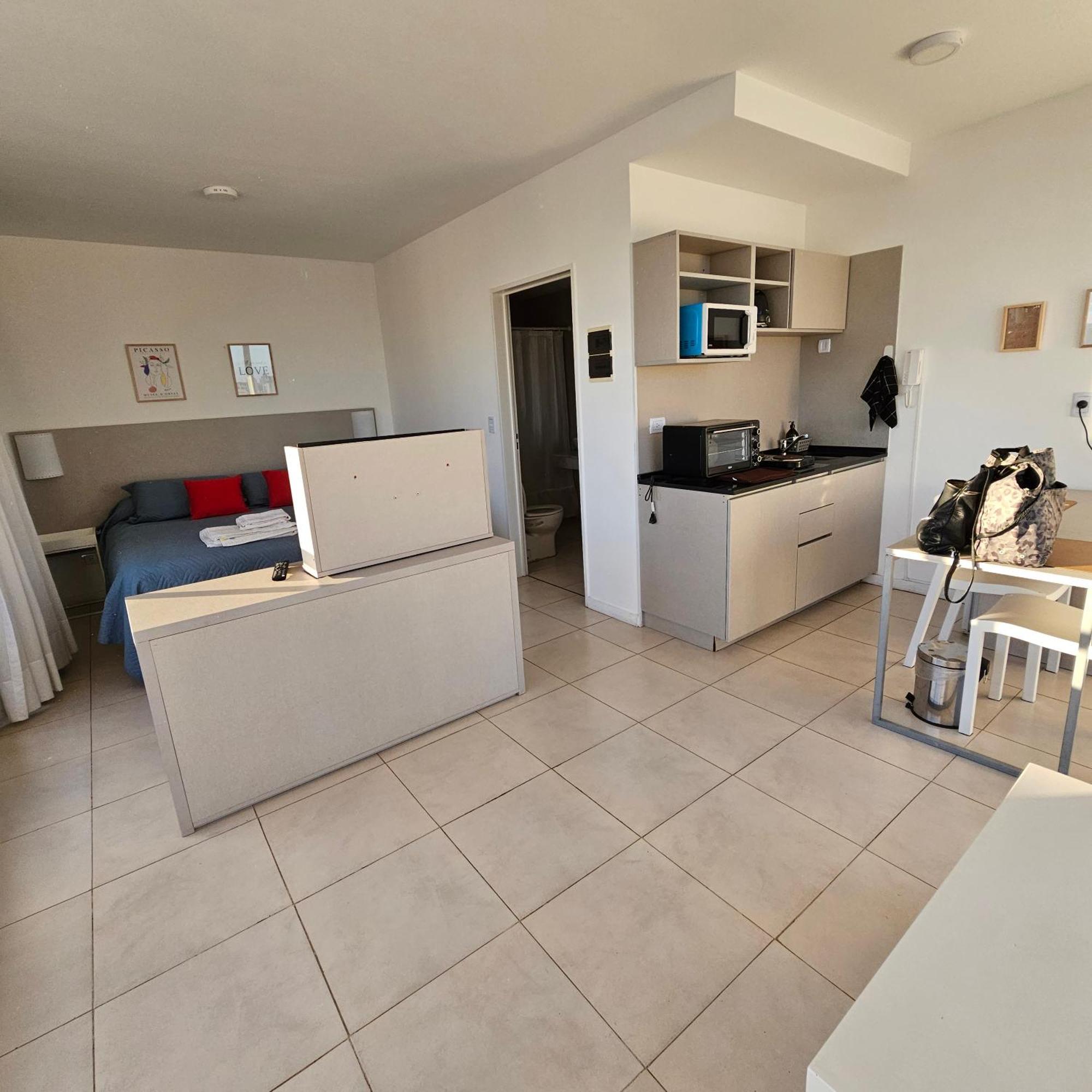 Centrico, Ideal Parejas, Vista Panoramica, Con Piscina Buenos Aires Oda fotoğraf